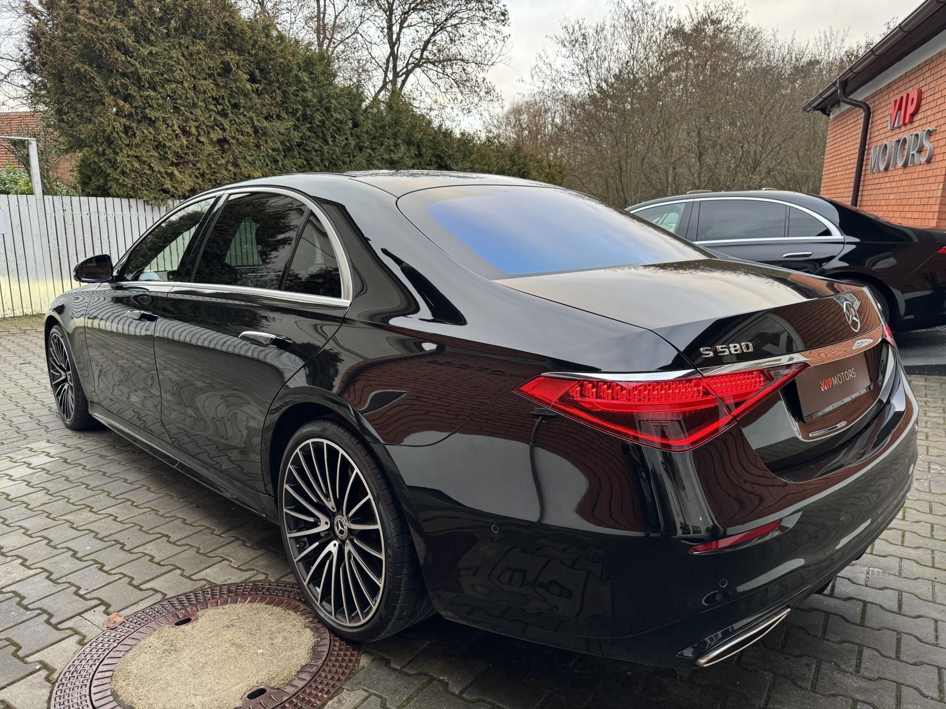 Mercedes-Benz Třídy S, S580L-4M-AMG-3D-R21-PANO - fotka 3