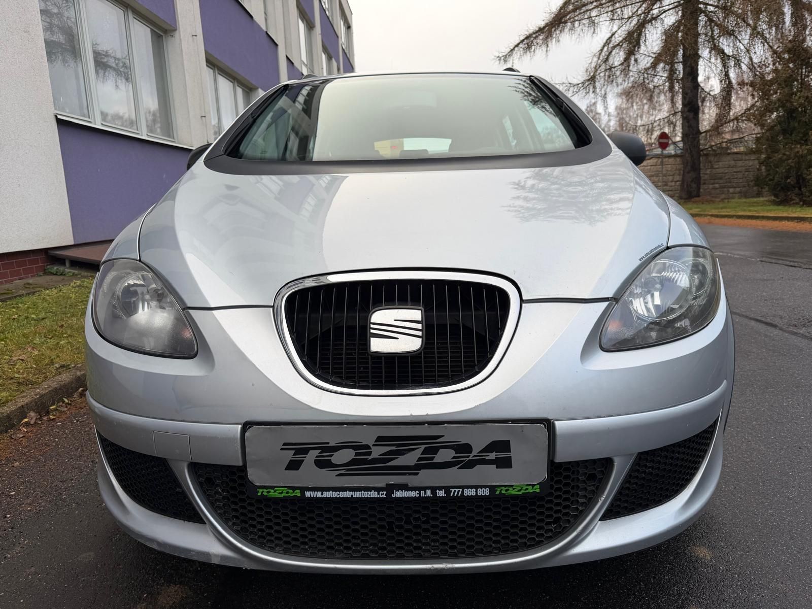 Seat Altea, XL  1,6 MPI  / servis.k./ - fotka 6