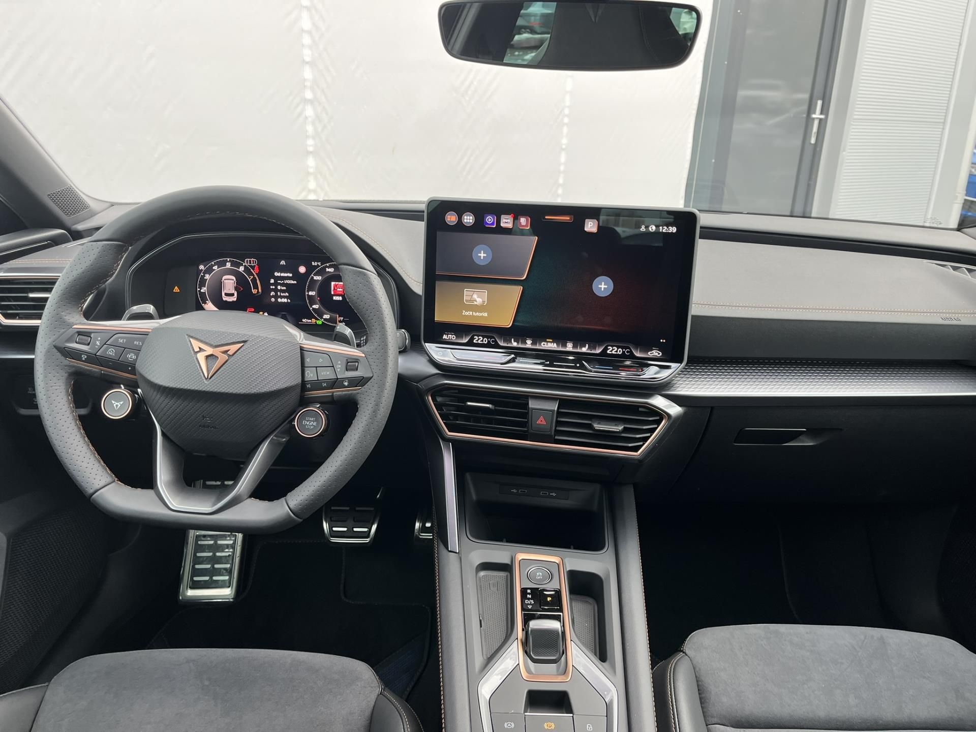 Cupra Leon, SP 1.5 eTSI DSG - fotka 6