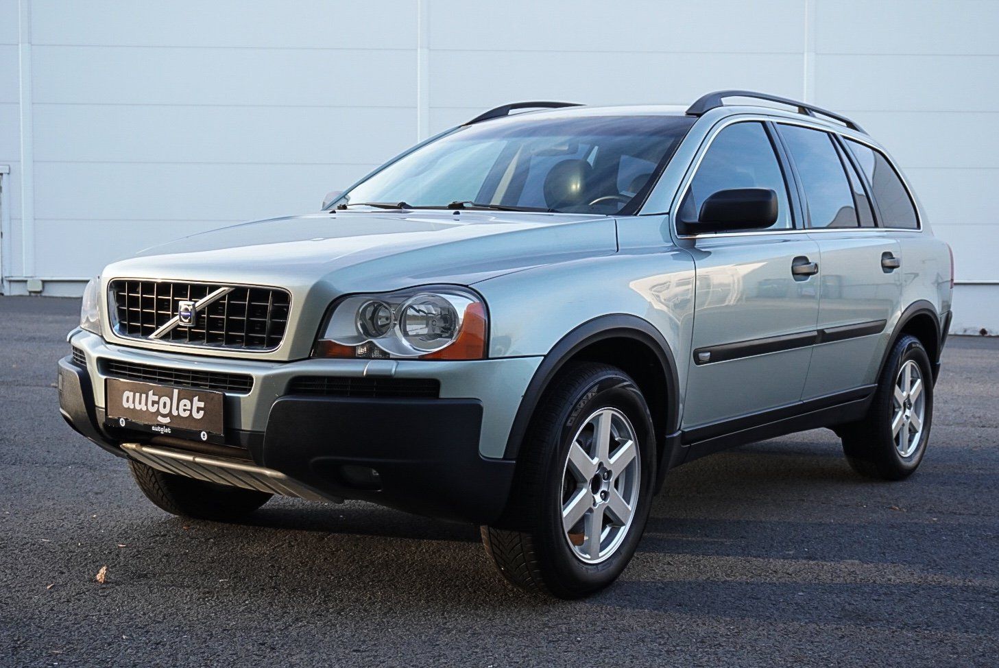 Volvo XC90, 2,4D D5 EXECUTIVE AWD 120KW - fotka 4