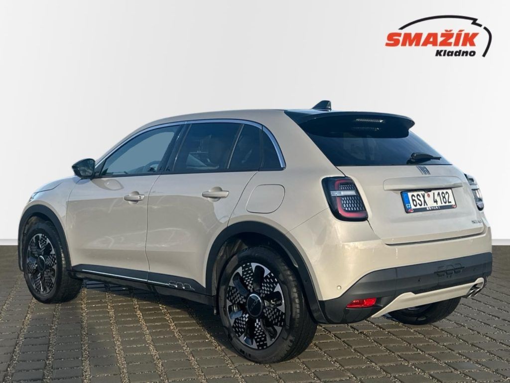 Fiat 600, La Prima Turbo 1,2 (136k) - fotka 3