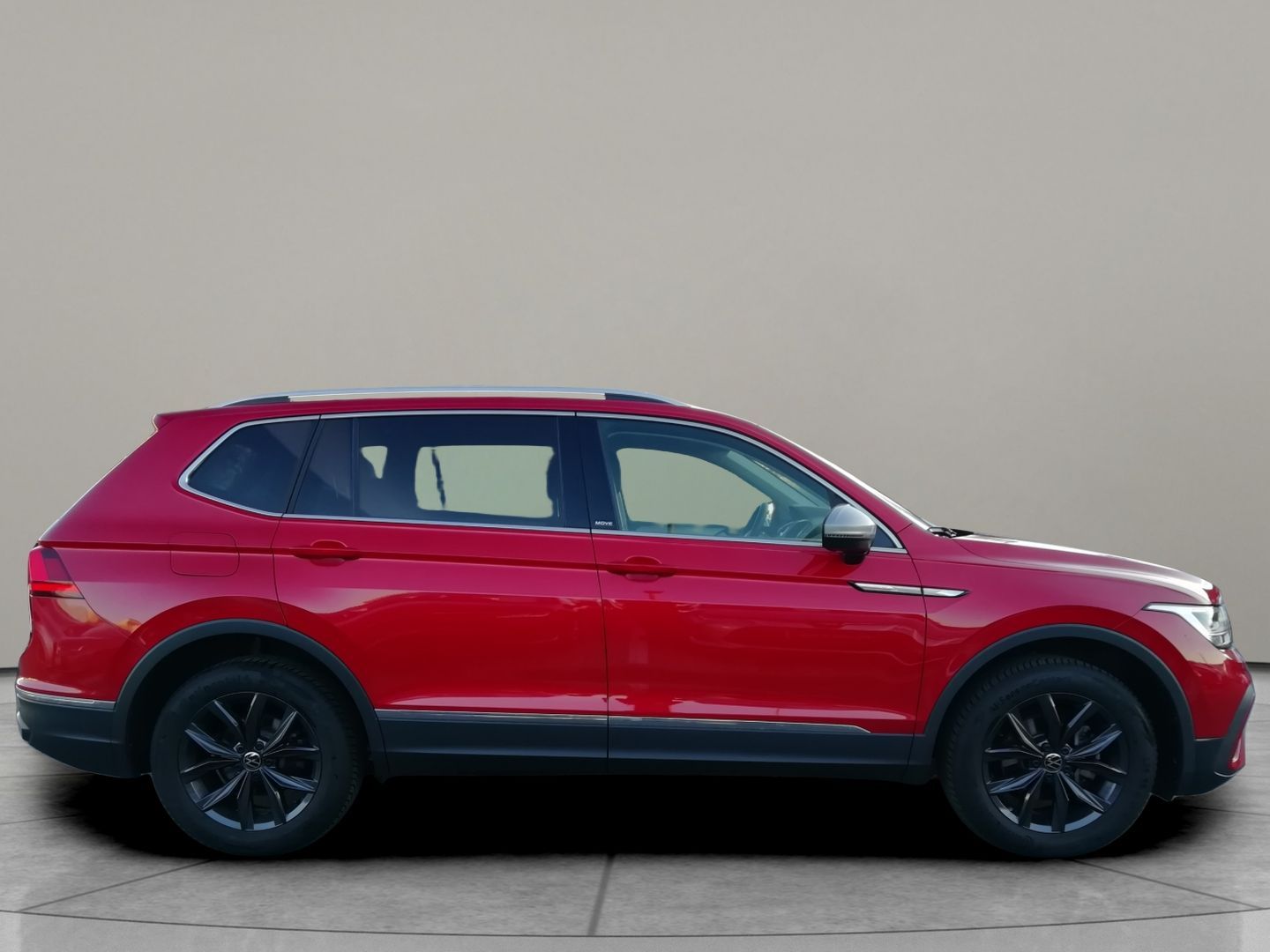 Volkswagen Tiguan Allspace, Life 1,5 TSI  110 kW 7 míst - fotka 3