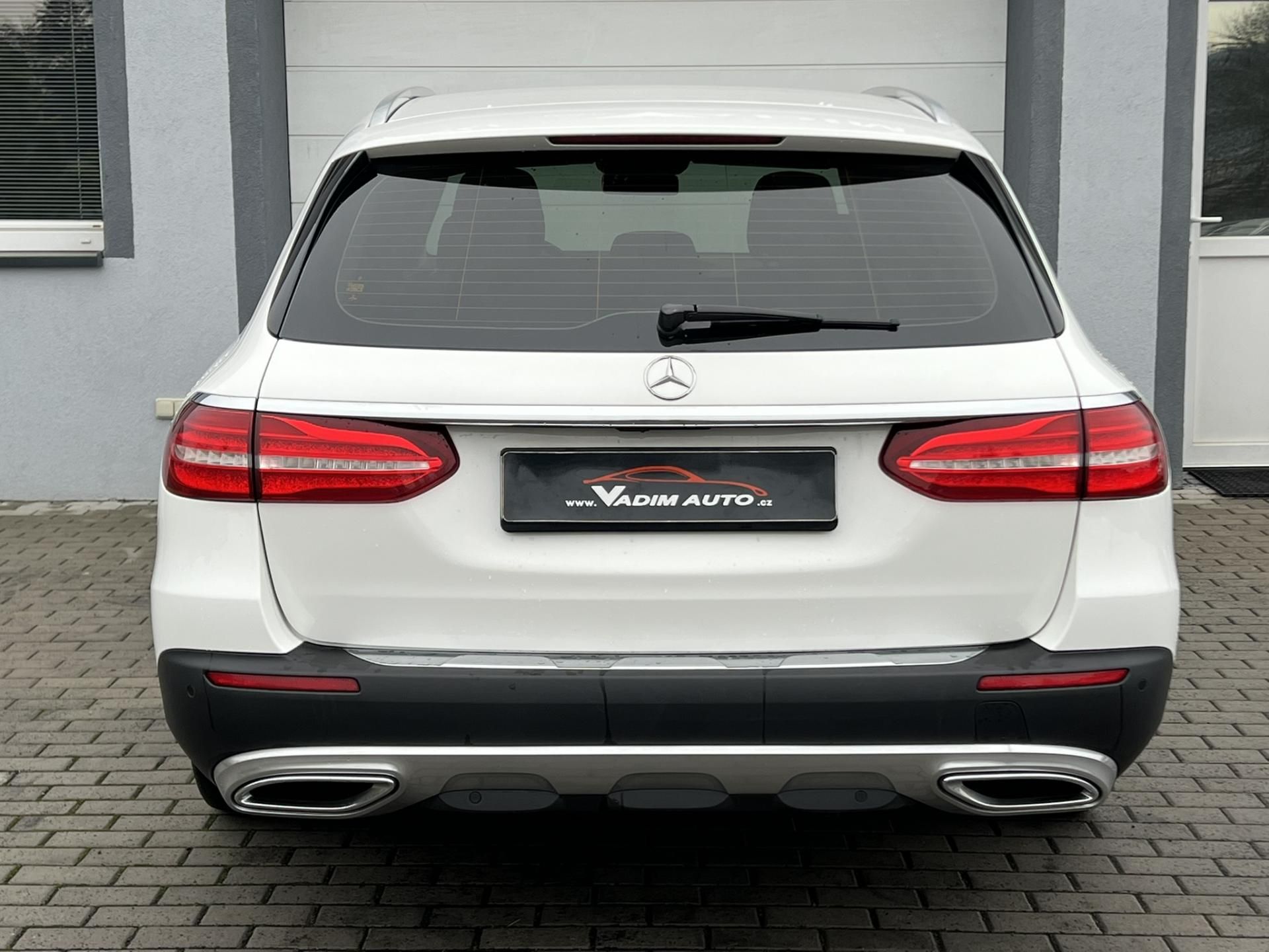 Mercedes-Benz Třídy E, E 220D 4MATIC ALL TERRAIN - fotka 6