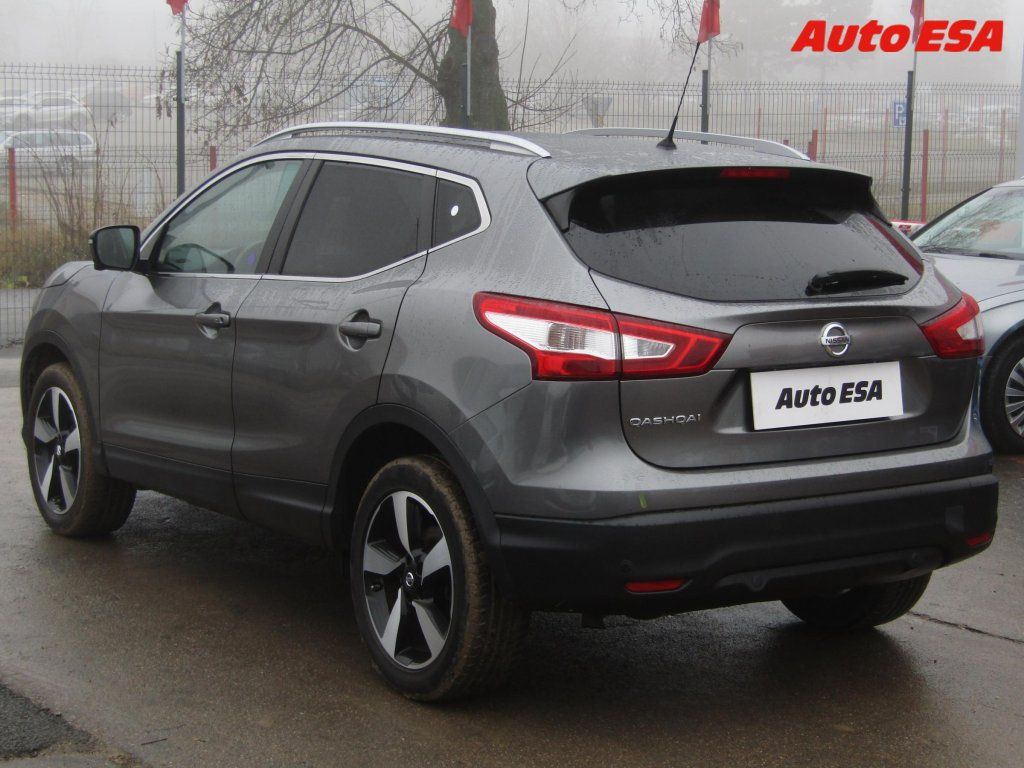 Nissan Qashqai, 1.2 DiG-T 4X2,N-Connecta - fotka 6