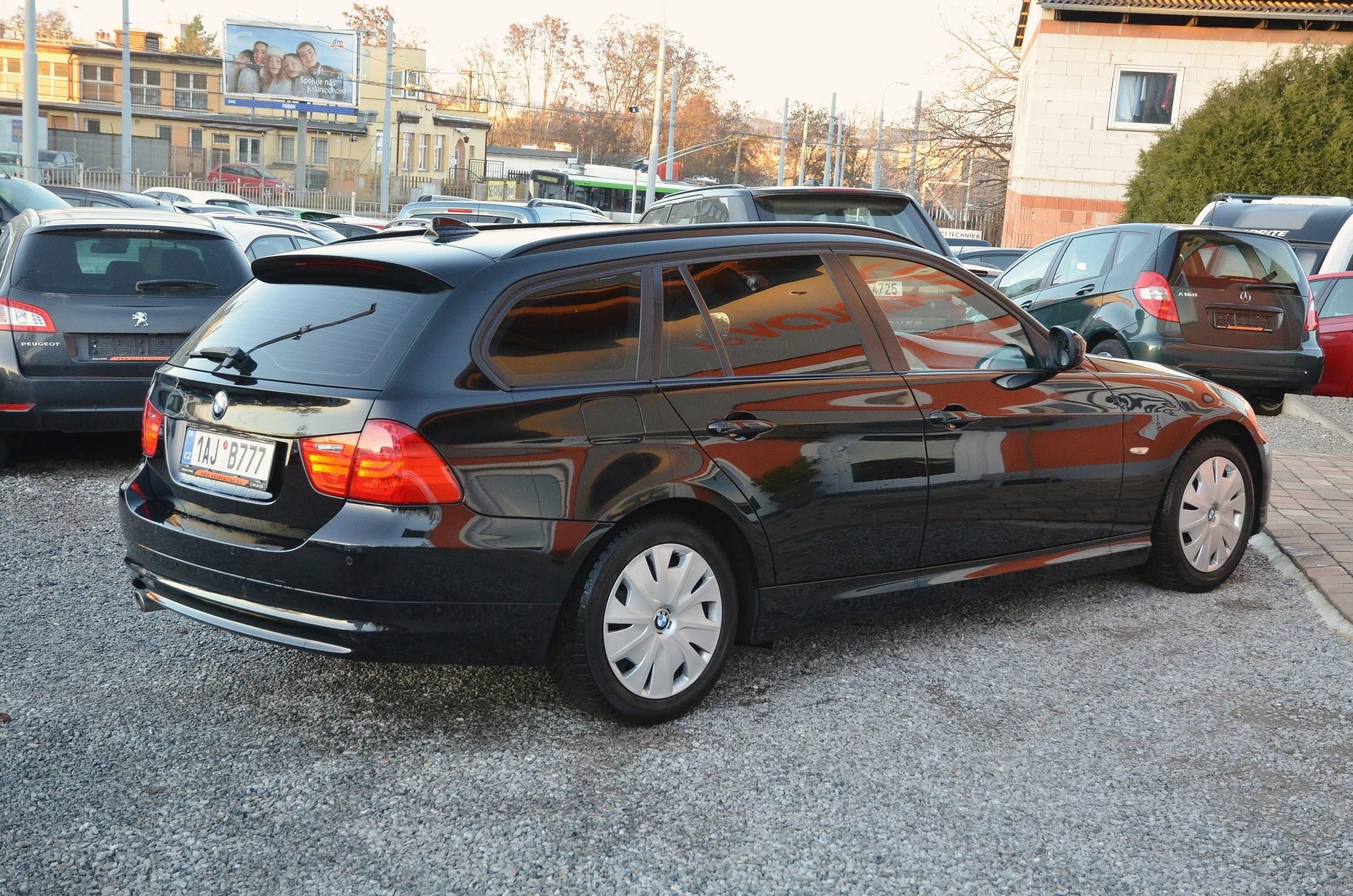 BMW Řada 3, 320d 135kW AT Touring NAVI - fotka 6