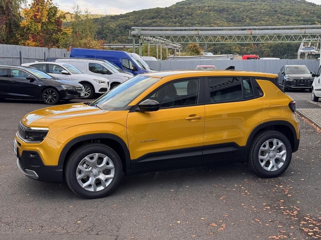 Jeep Avenger, Electric 54 kWh ALTITUDE 156k - fotka 5