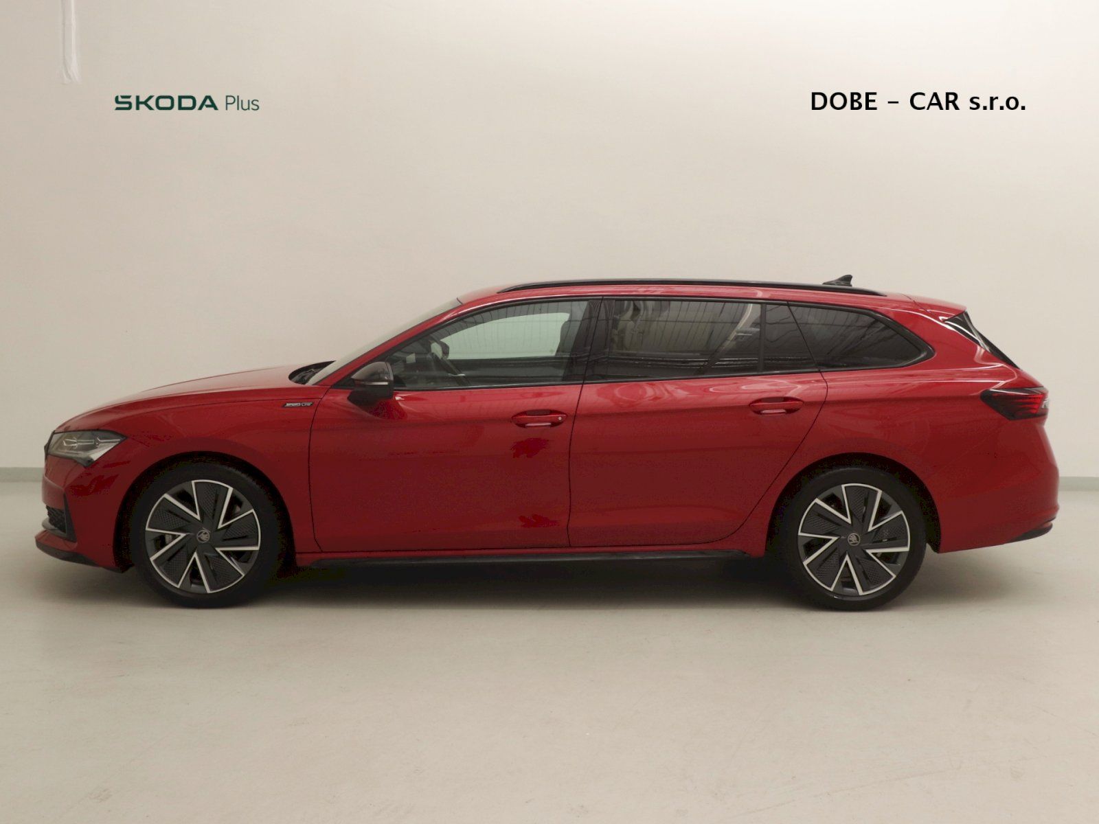 Škoda Superb, Sportline 4x4 DSG 2.0TDI 142kW - fotka 3