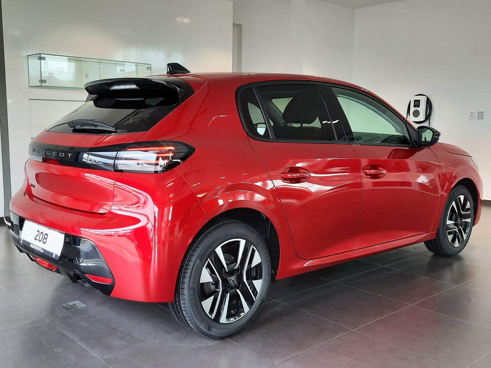 Peugeot 208, ALLURE 1.2 PT 100k MAN6 - fotka 5
