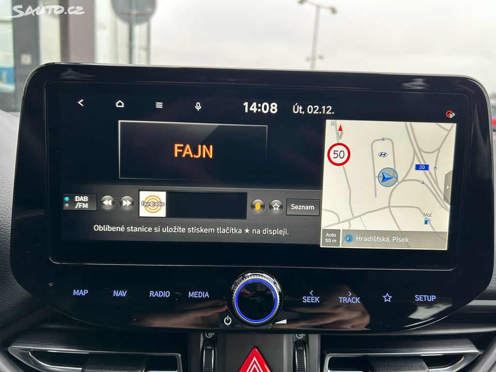 Hyundai i30 DAB rádio