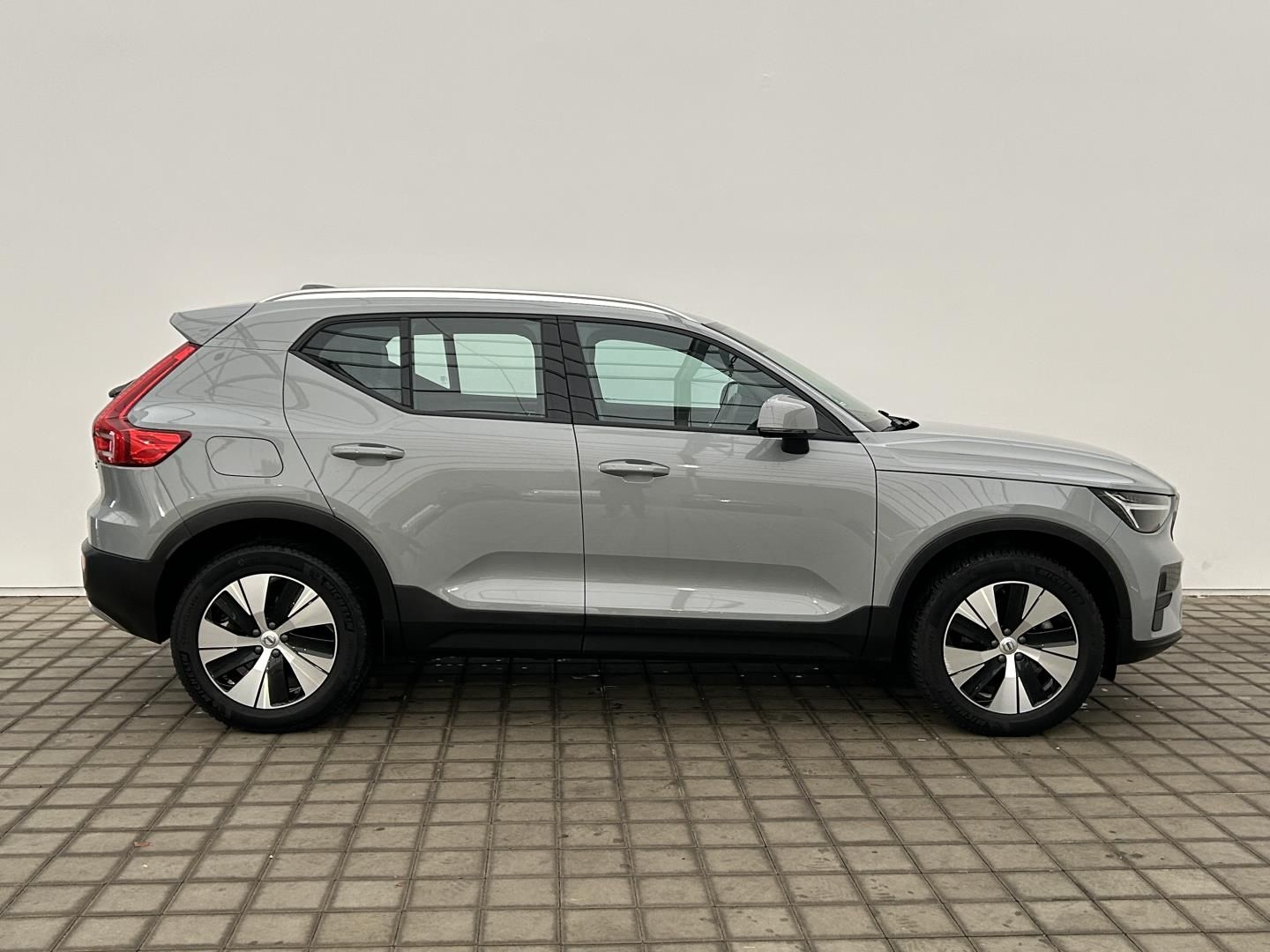 Volvo XC40, 2.0B3 120kW CORE - fotka 4