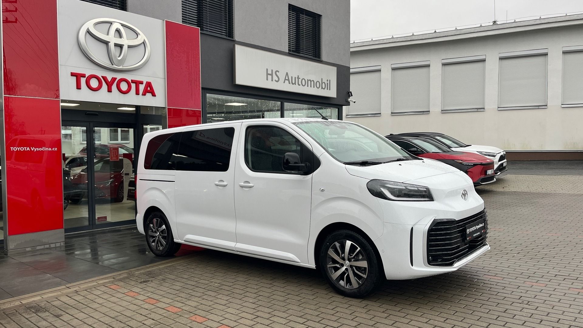 Toyota Proace, Proace Verso EV 136k L1 Family - fotka 3