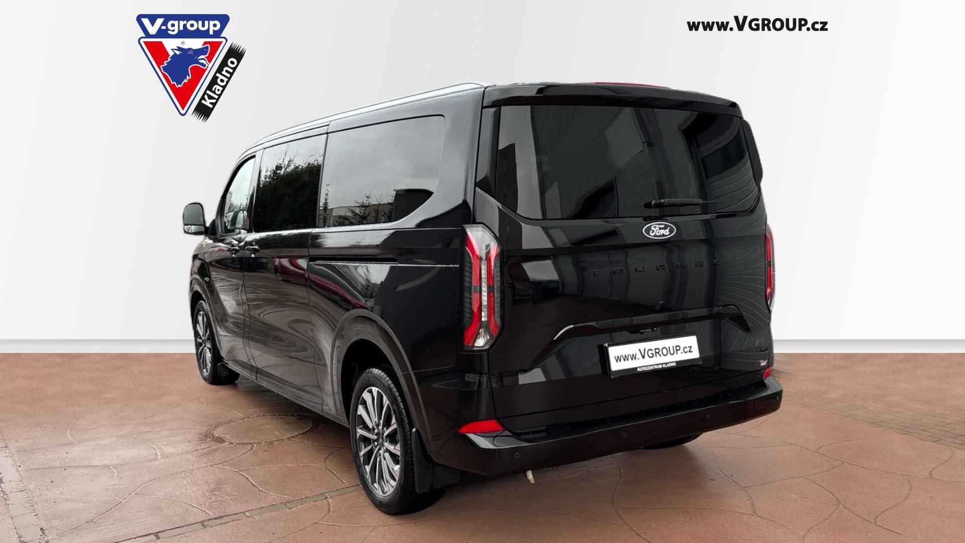 Ford Tourneo Custom, 2.0 125kW L2 Titanium X AWD - fotka 3