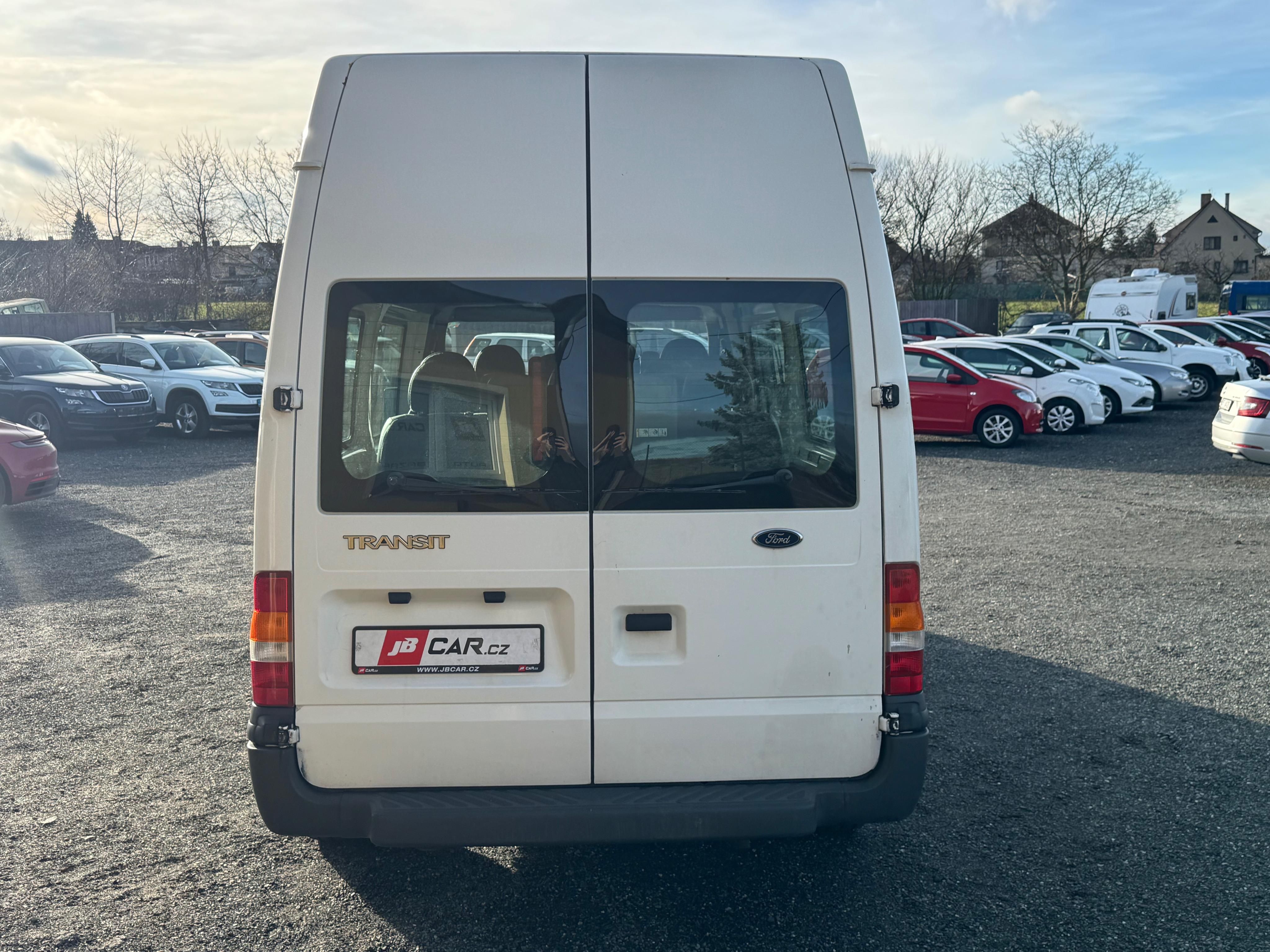 Ford Transit, 2.0 TD 63KW 9MÍST 1.MAJITEL - fotka 3
