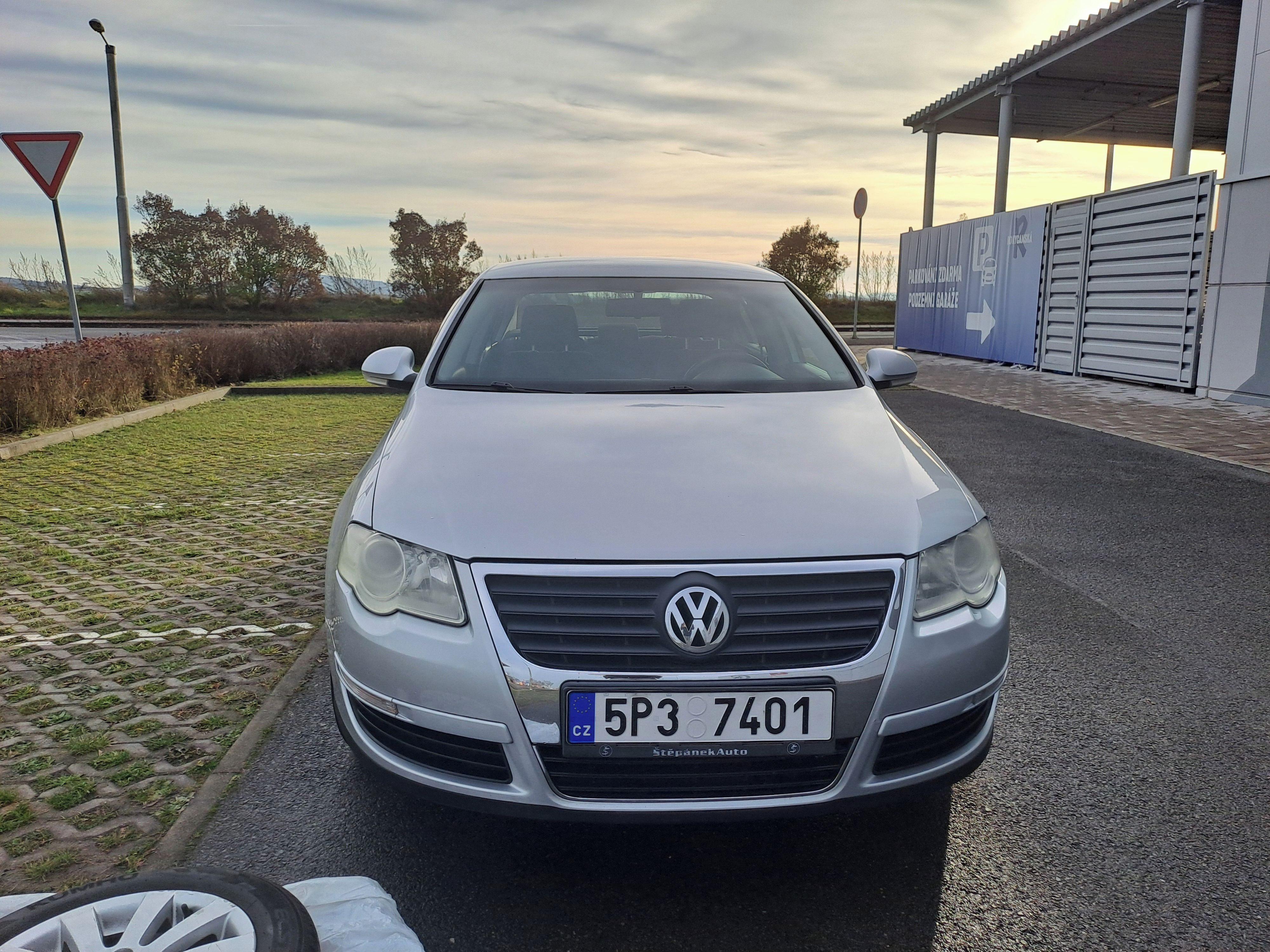Volkswagen Passat, 2.0FSI 110KW PRAVIDELNÝ SERVIS - fotka 2
