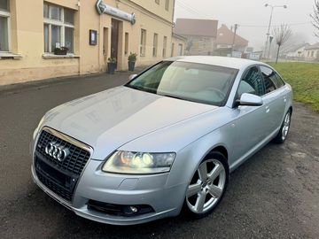 3.0TDi Quattro 165kW. S-line.