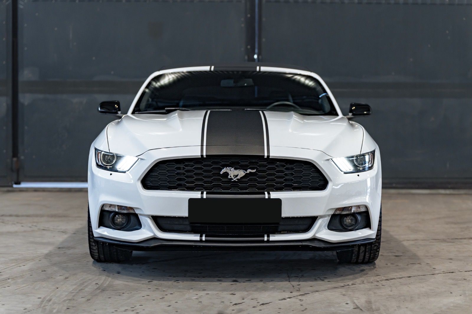 Ford Mustang, 3.7L Convertible - fotka 5