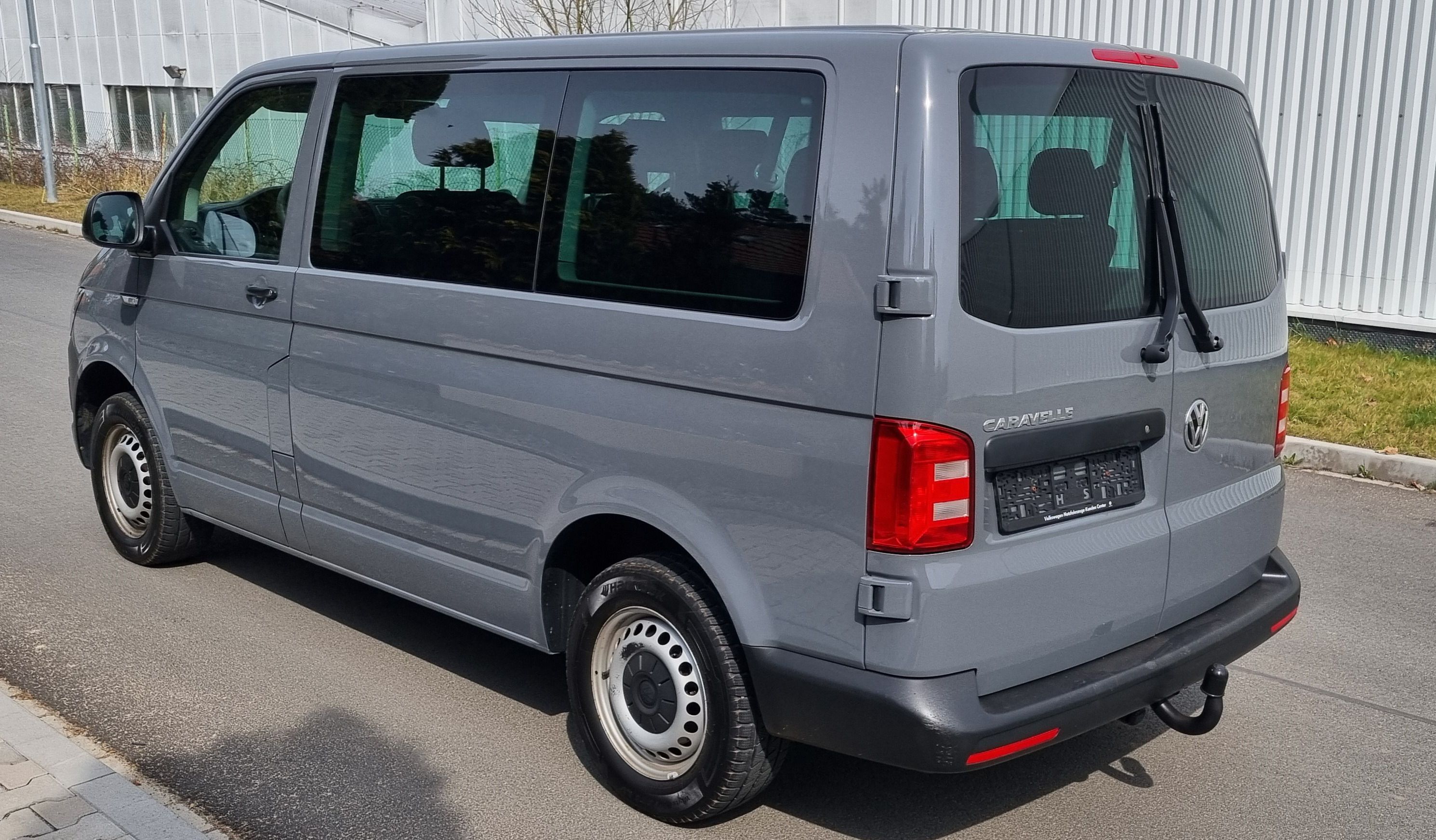 Volkswagen Caravelle, T6 2.0TDI 110kW 8 MÍST - fotka 4