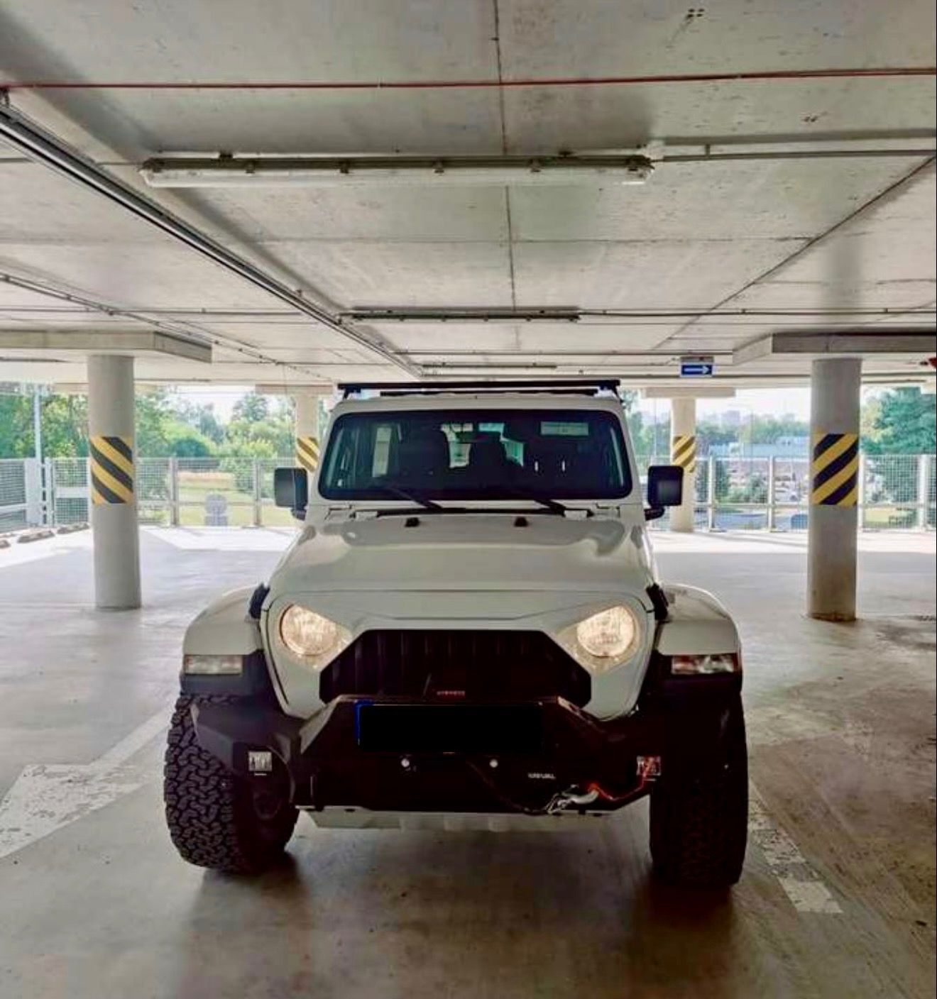 Jeep Wrangler, 3.6L Sahara - fotka 4