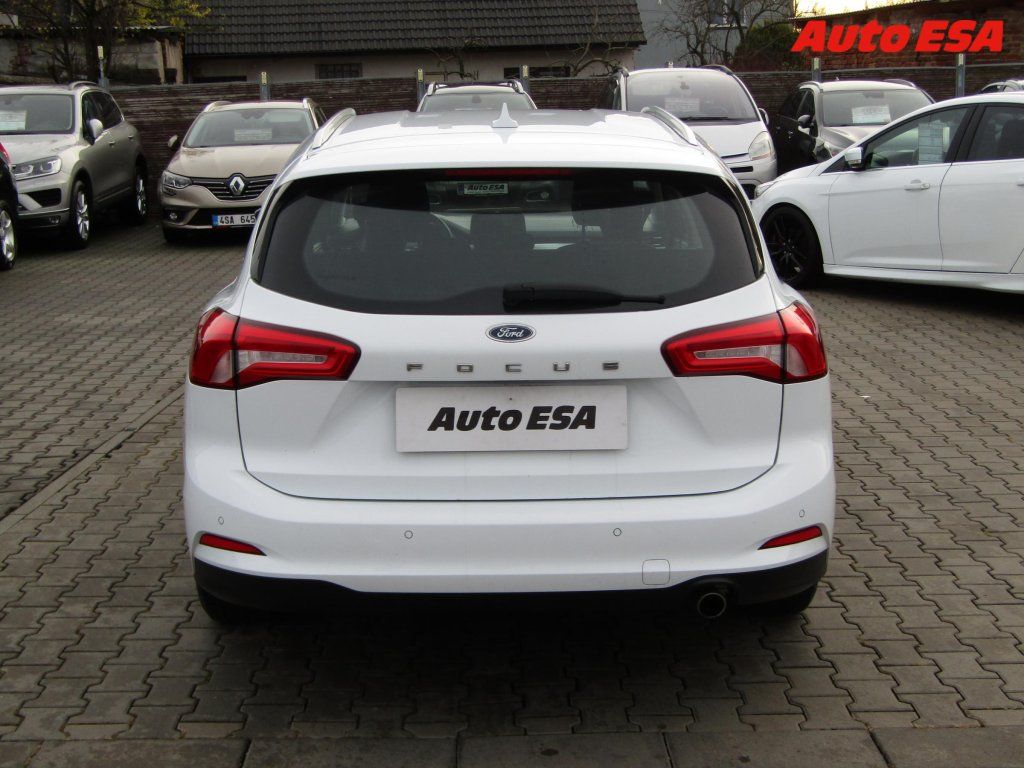 Ford Focus, 1.5TDCi,AC,park.čidla - fotka 5
