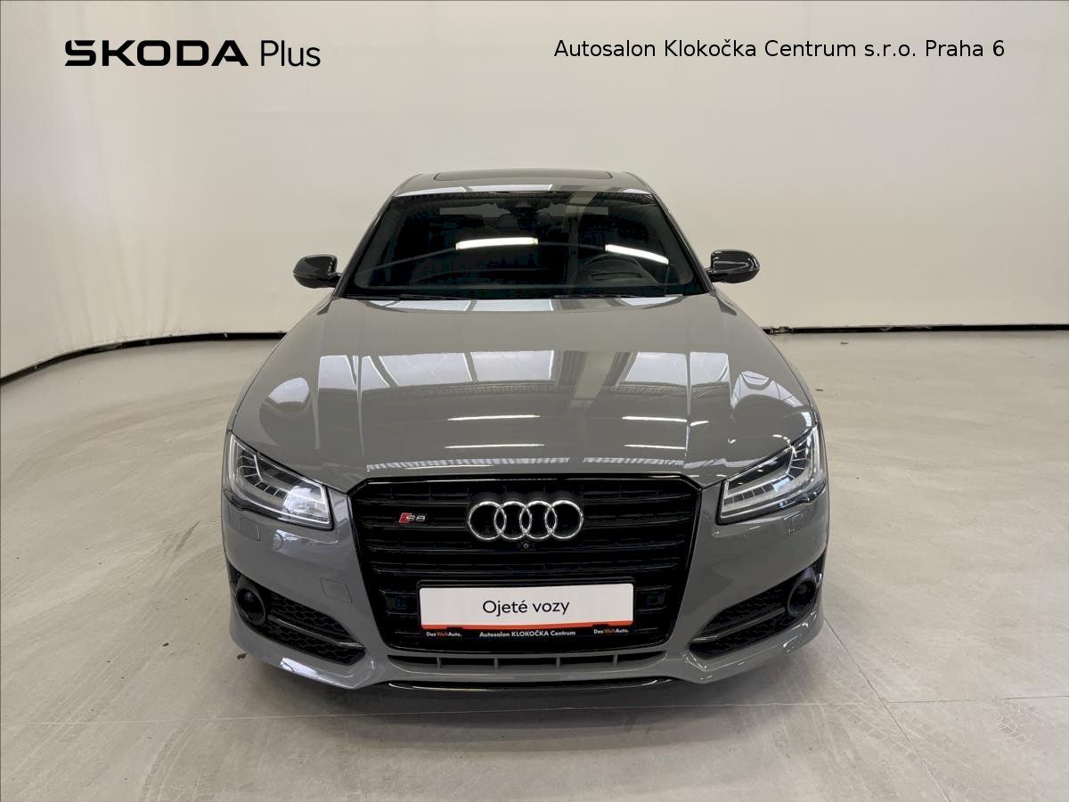 Audi S8, 4,0TFSI445 kW Quattro - fotka 4