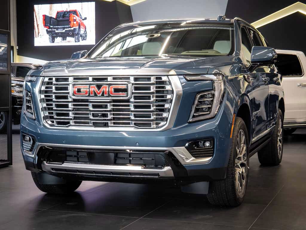 GMC Yukon, 6.2 V8 Denali Reserve Package