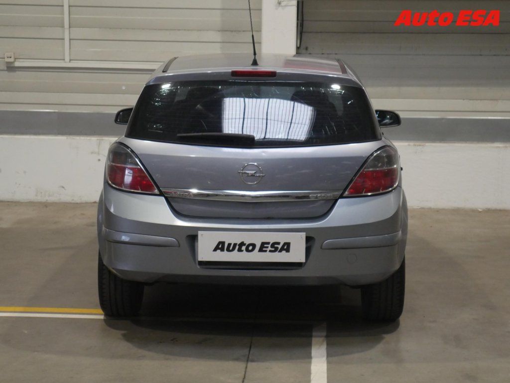 Opel Astra, 1.7 CDTi,AC - fotka 5