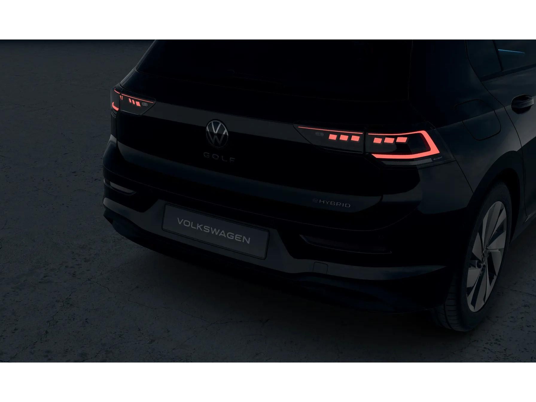 Volkswagen Golf, 1.5 TSI e-Hybrid / 150 kW - fotka 4