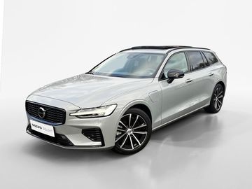 T6 AWD 257kW ULTRA DARK 1.MAJ.