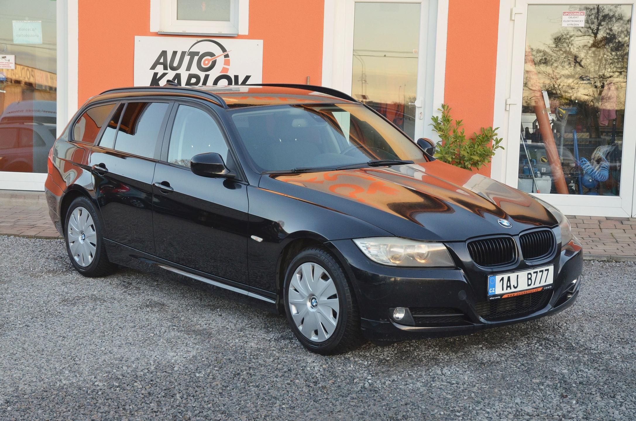 BMW Řada 3, 320d 135kW AT Touring NAVI