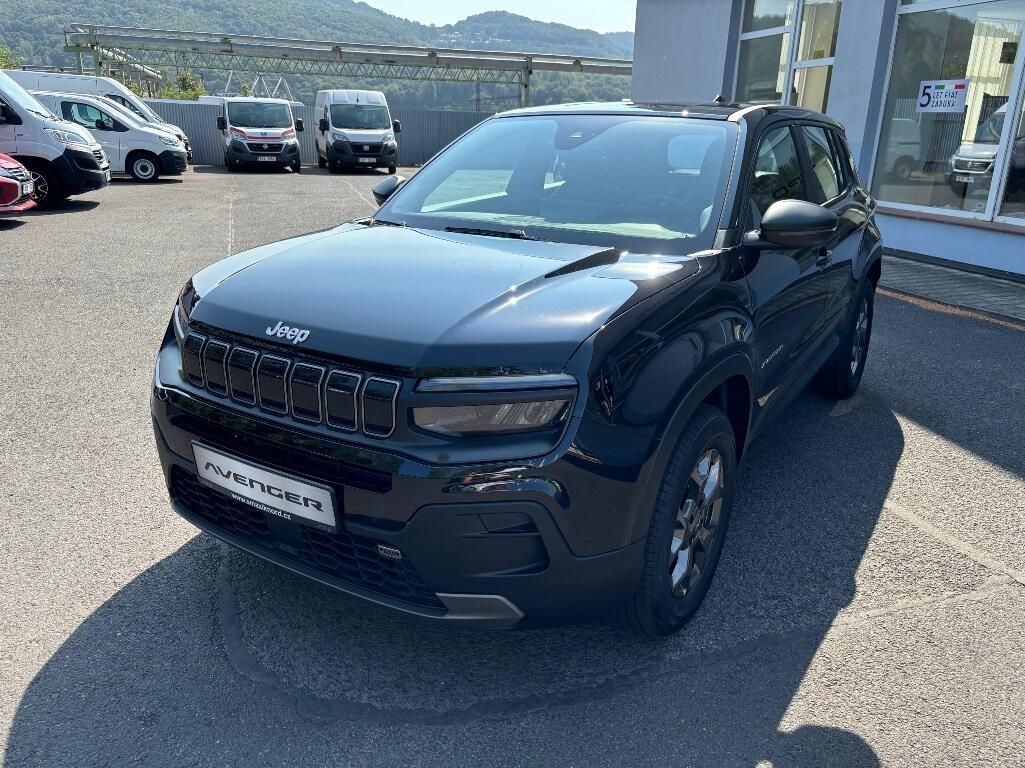 Jeep Avenger, 1,2 T (100k) 6MT LONGITUDE - fotka 4