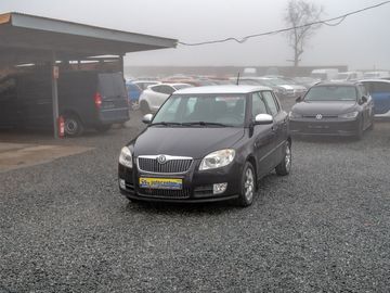 1.4i 16V 63KW – SPORT LINE