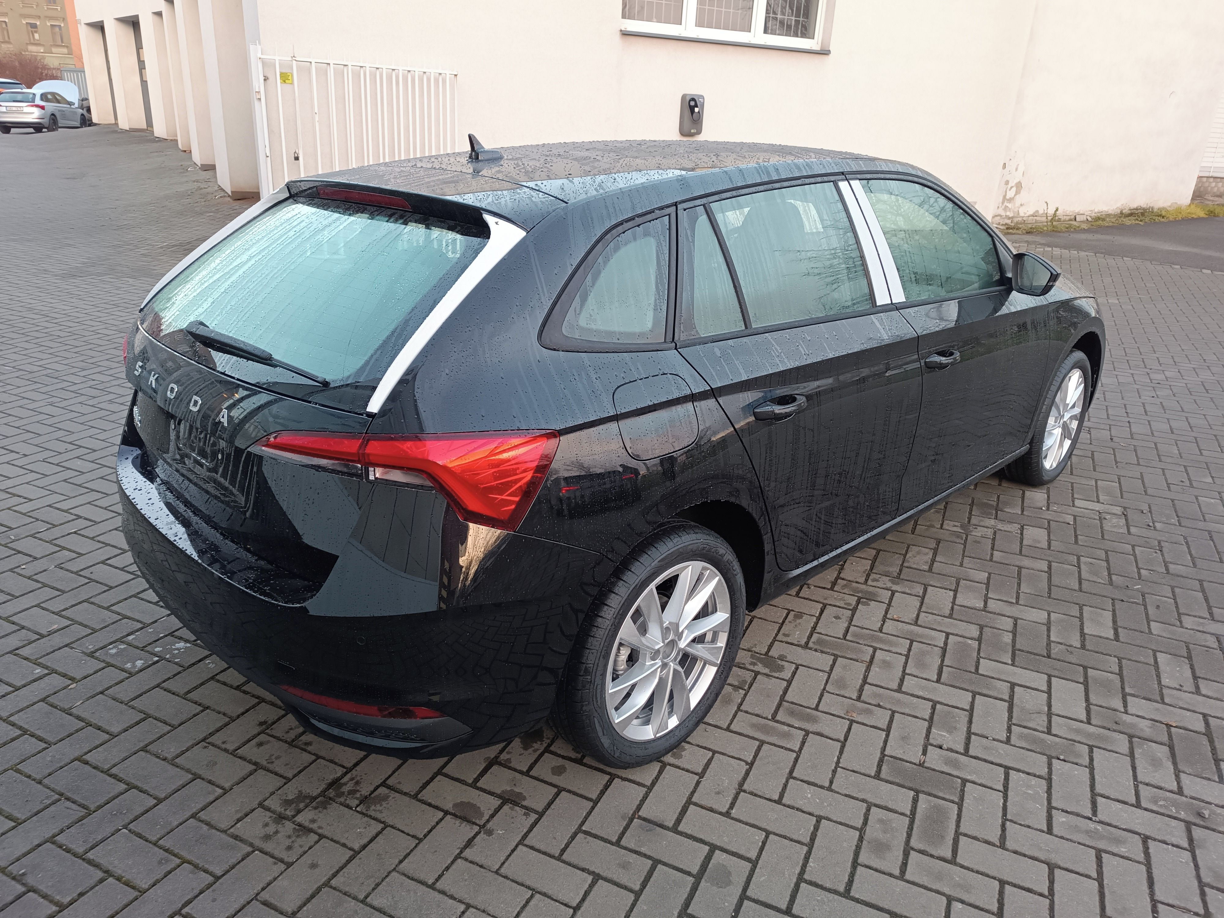 Škoda Scala, 130 let 1,5 TSI 110 kW 6man - fotka 3