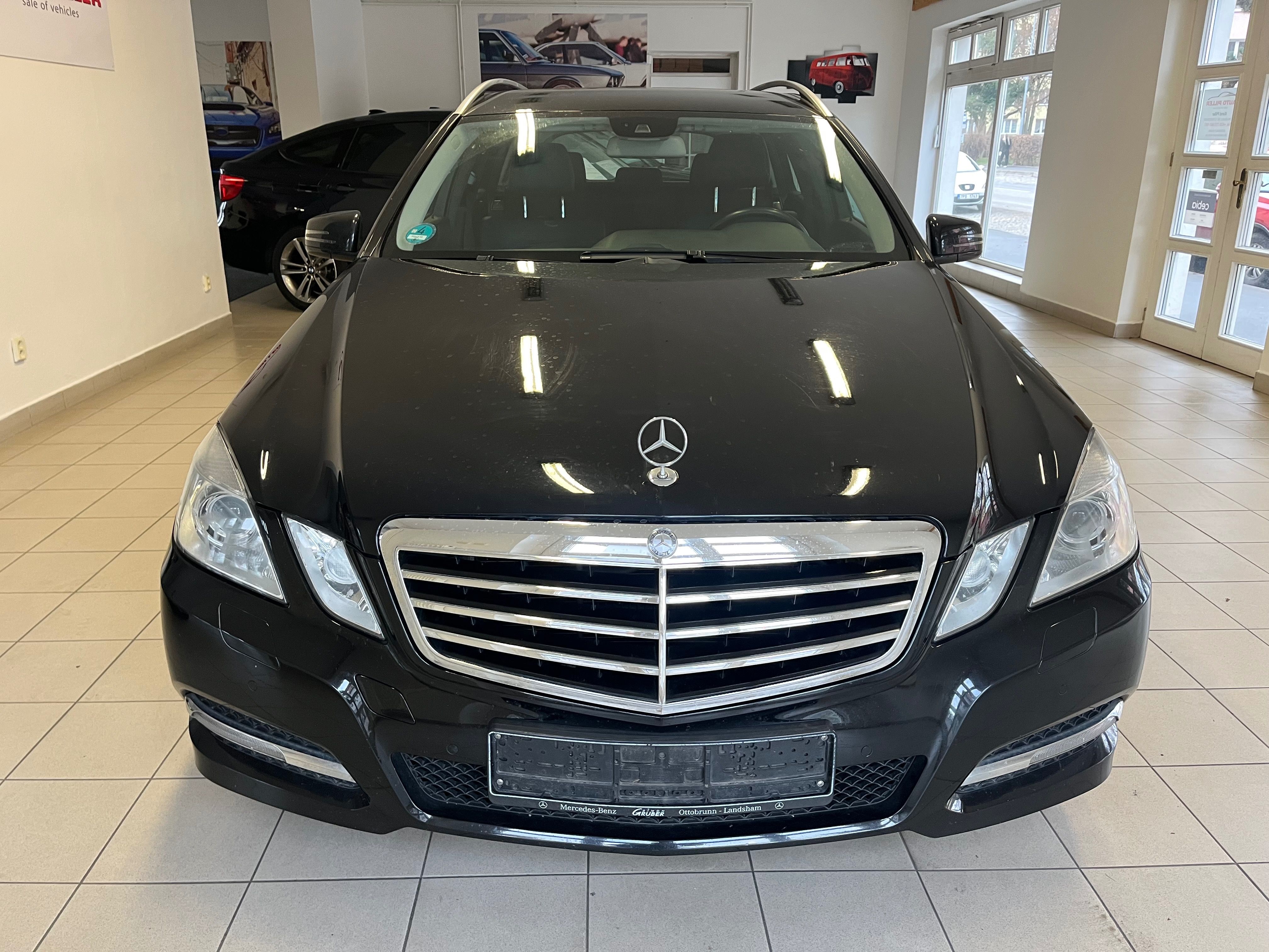 Mercedes-Benz Třídy E, 250 Cdi   Avantgarde - fotka 2
