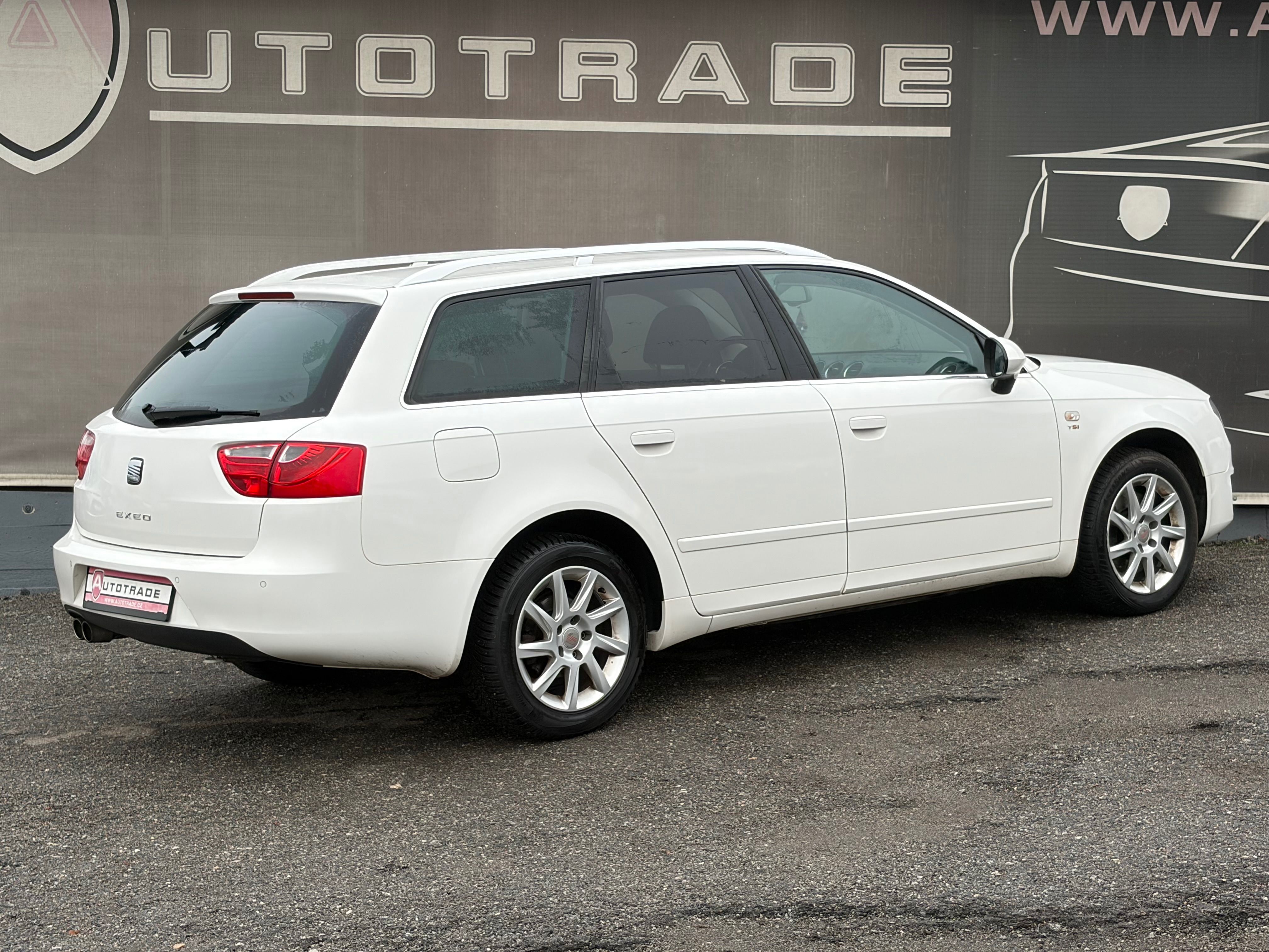 Seat Exeo, 1.8 TSi 118kW, DigiKLIMA,KOMBI - fotka 4