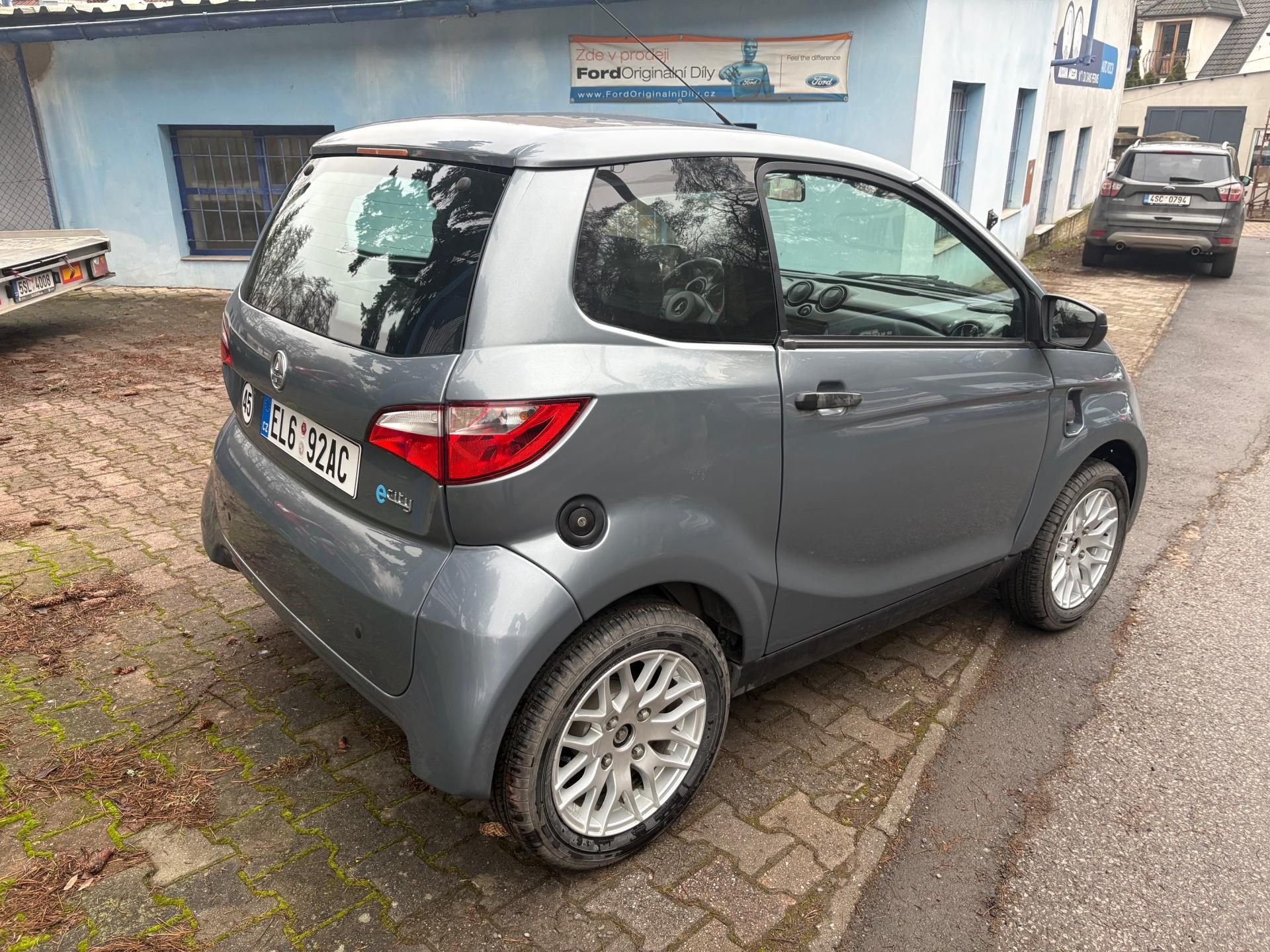 Aixam e-City - fotka 6
