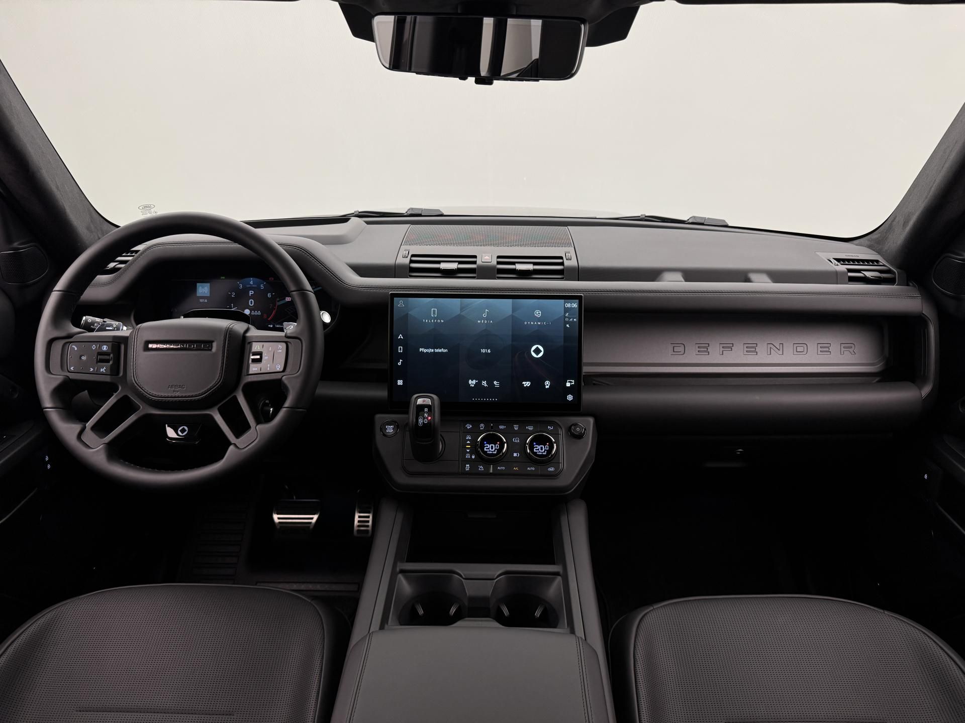 Land Rover Defender, OCTA P635 - fotka 2