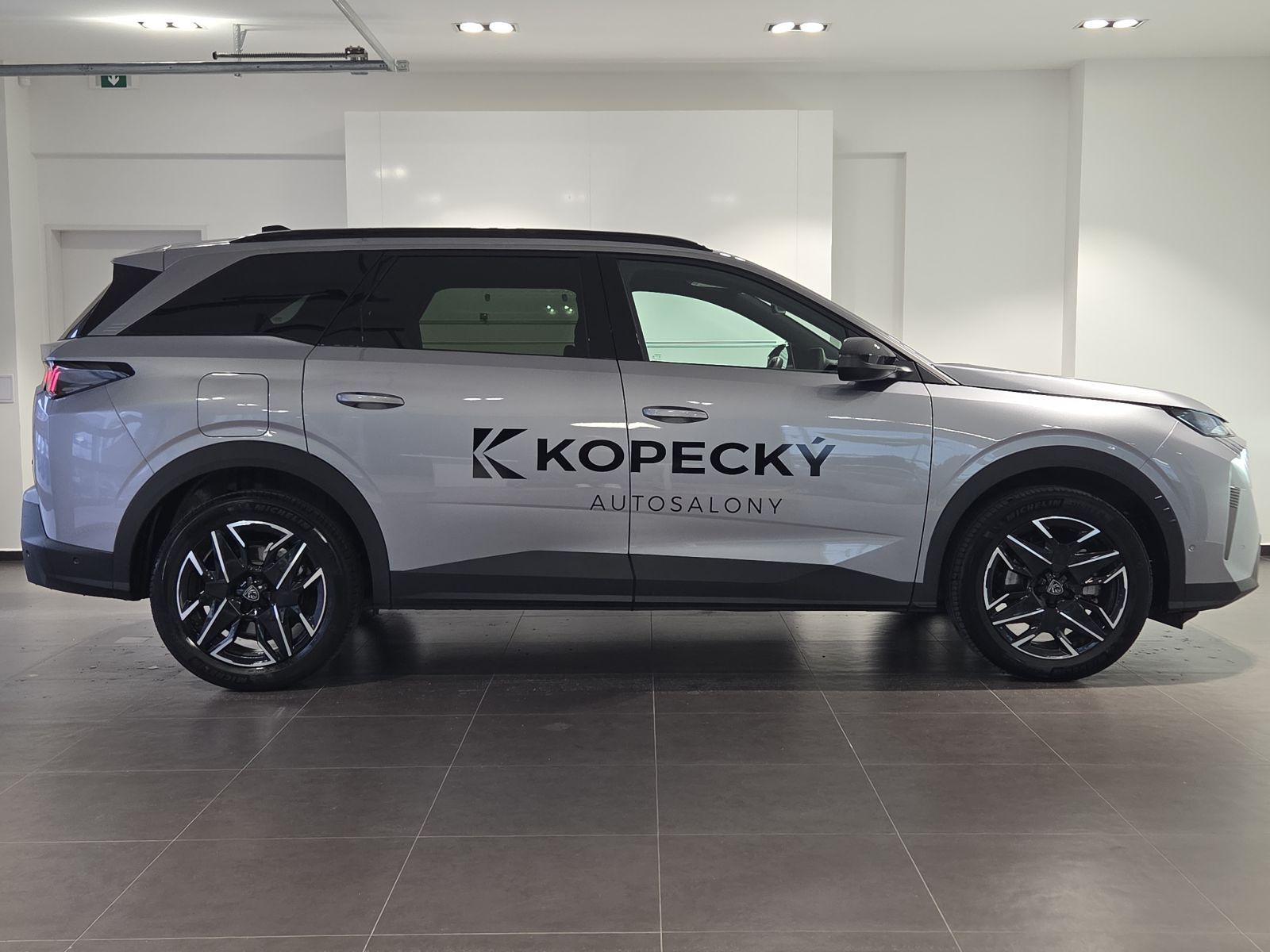 Peugeot 5008, ALLURE Hybrid 136 e-DSC6 - fotka 4