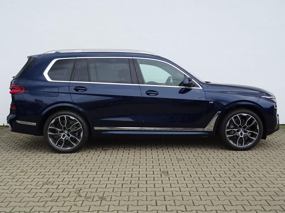 BMW X7, xDrive40d - fotka 5