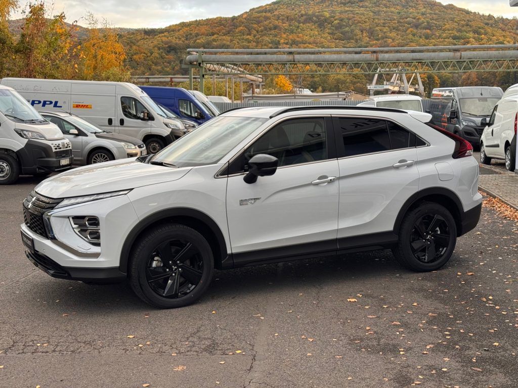 Mitsubishi Eclipse Cross, 2,4 PHEV BLACK EDITION 4WD - fotka 5