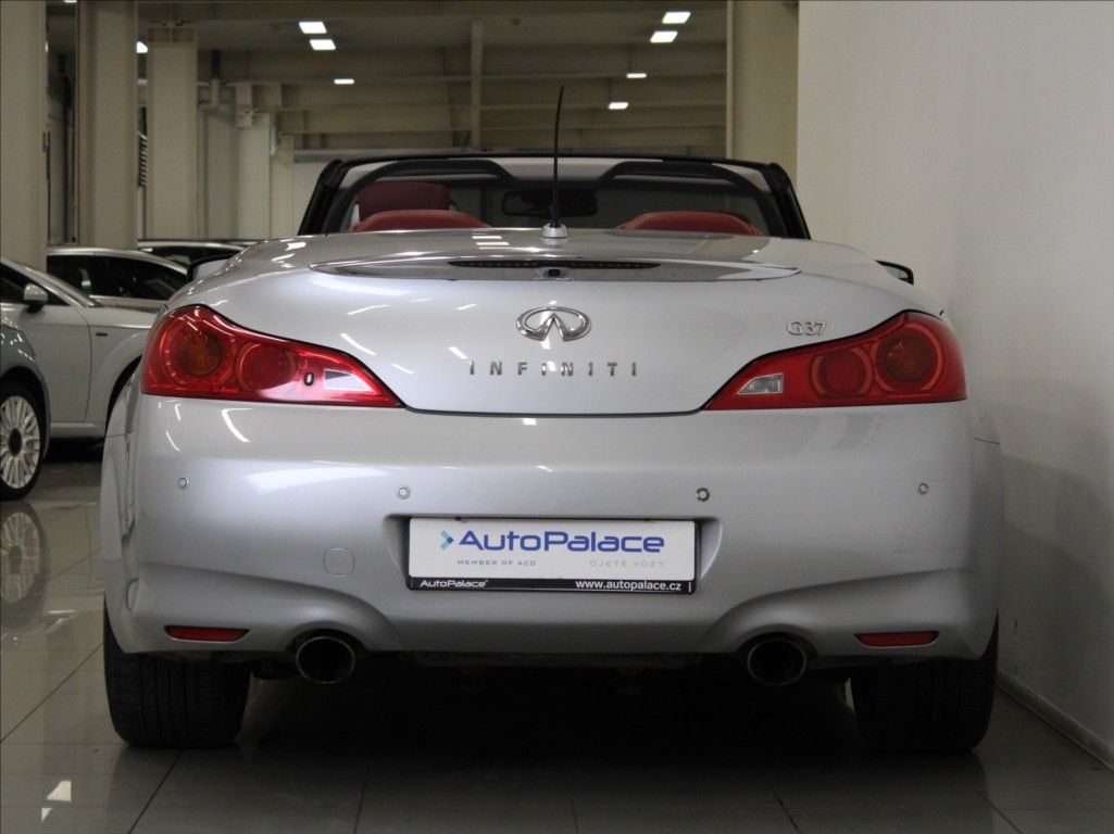 Infiniti G37, 3,7 V6 235kW Premium 107tkm.ČR - fotka 4