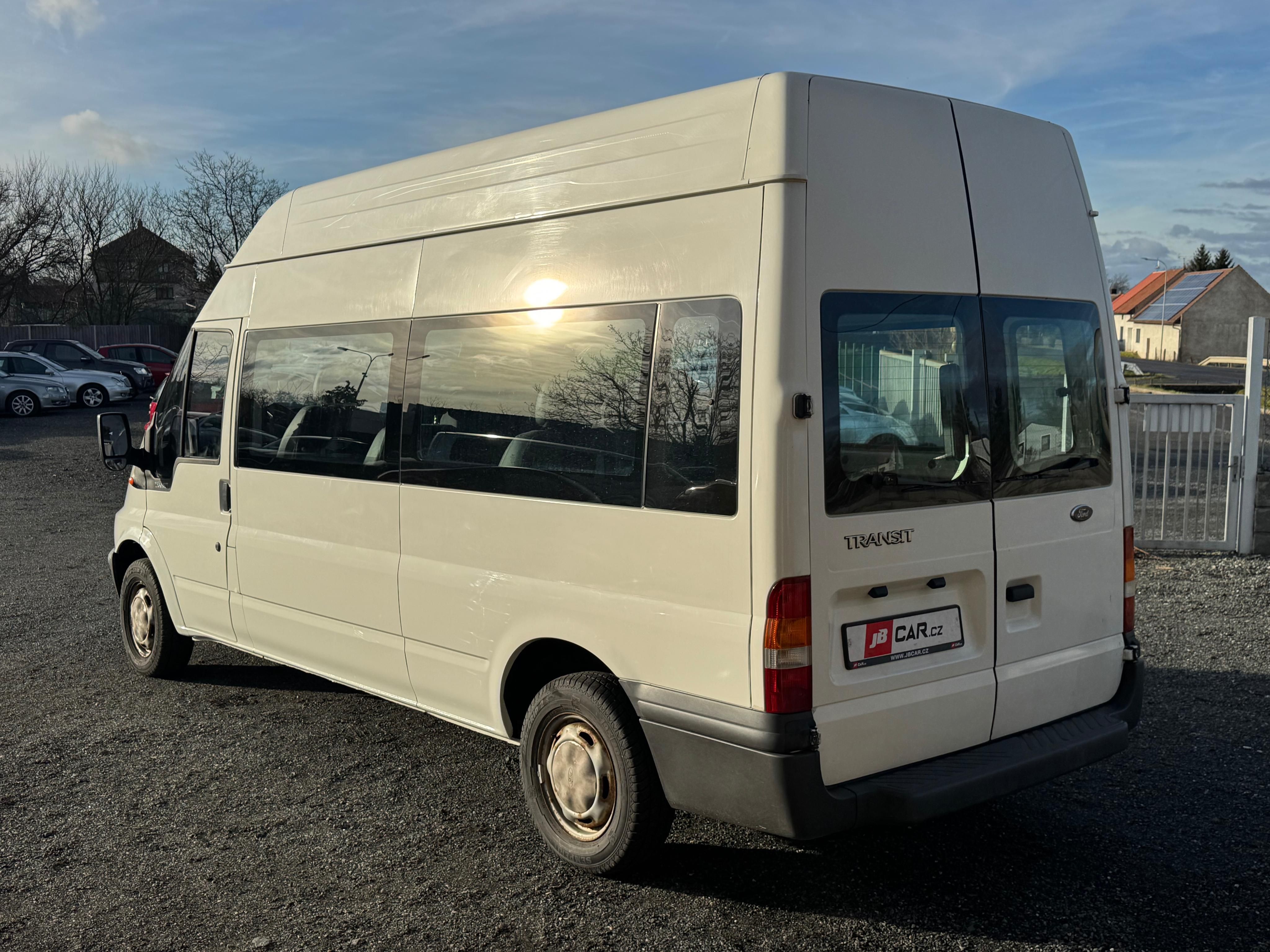 Ford Transit, 2.0 TD 63KW 9MÍST 1.MAJITEL - fotka 4