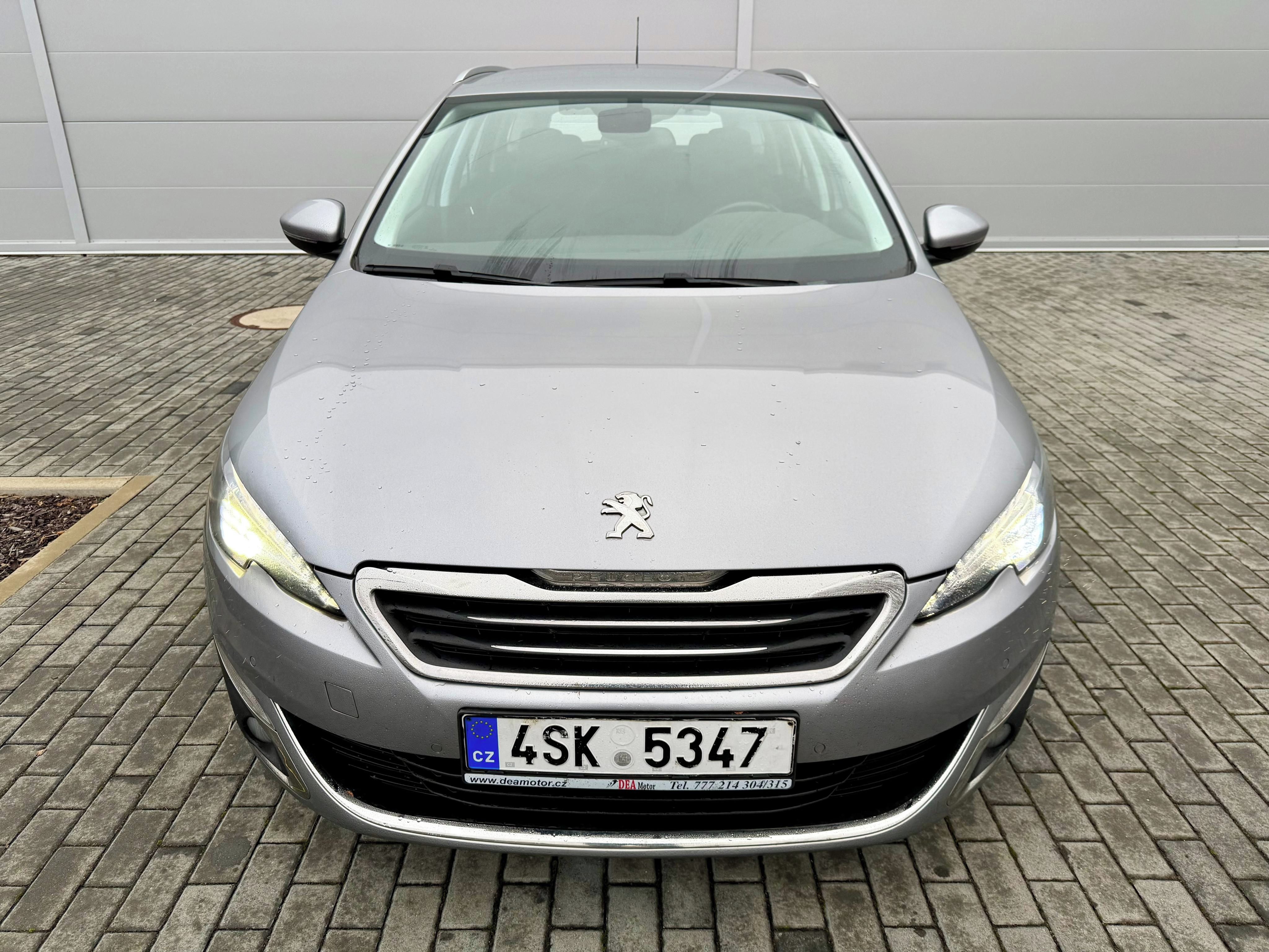 Peugeot 308, 1.6 BLUE HDI ALLURE KOUP. ČR - fotka 2