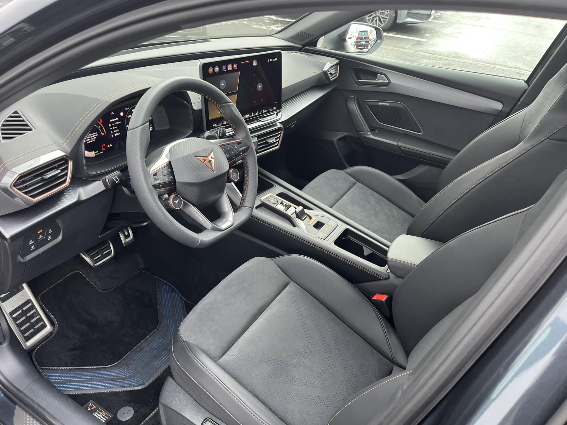 Cupra Leon, SP 1.5 eTSI DSG - fotka 5