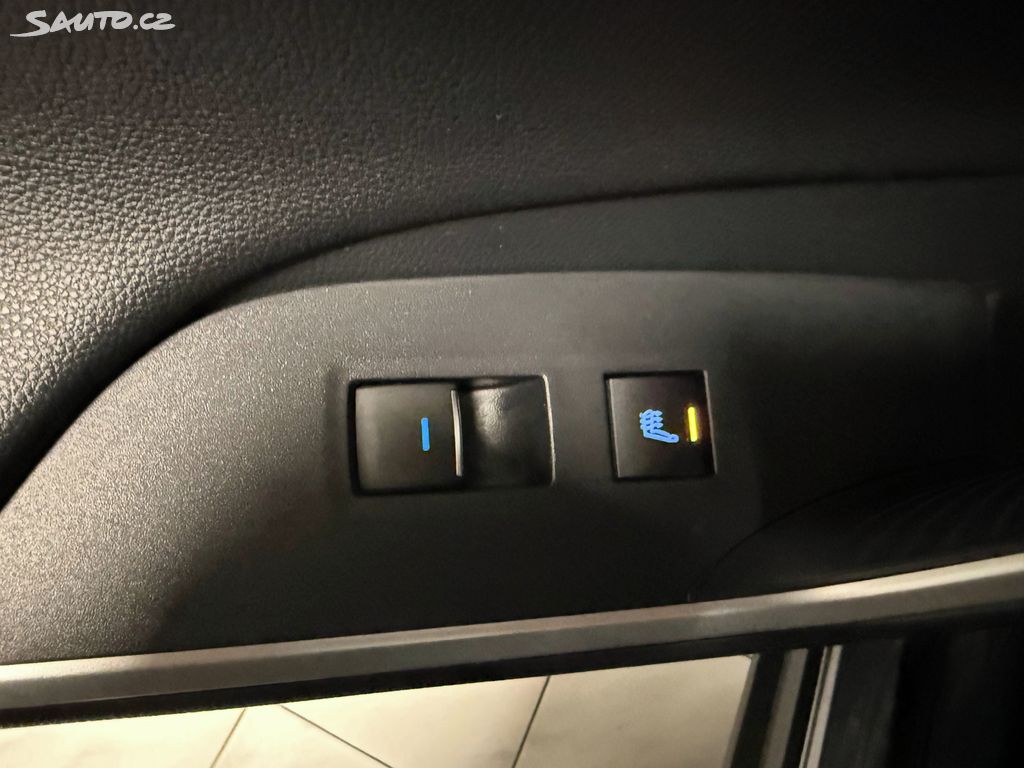 Toyota Rav4, fotka 43