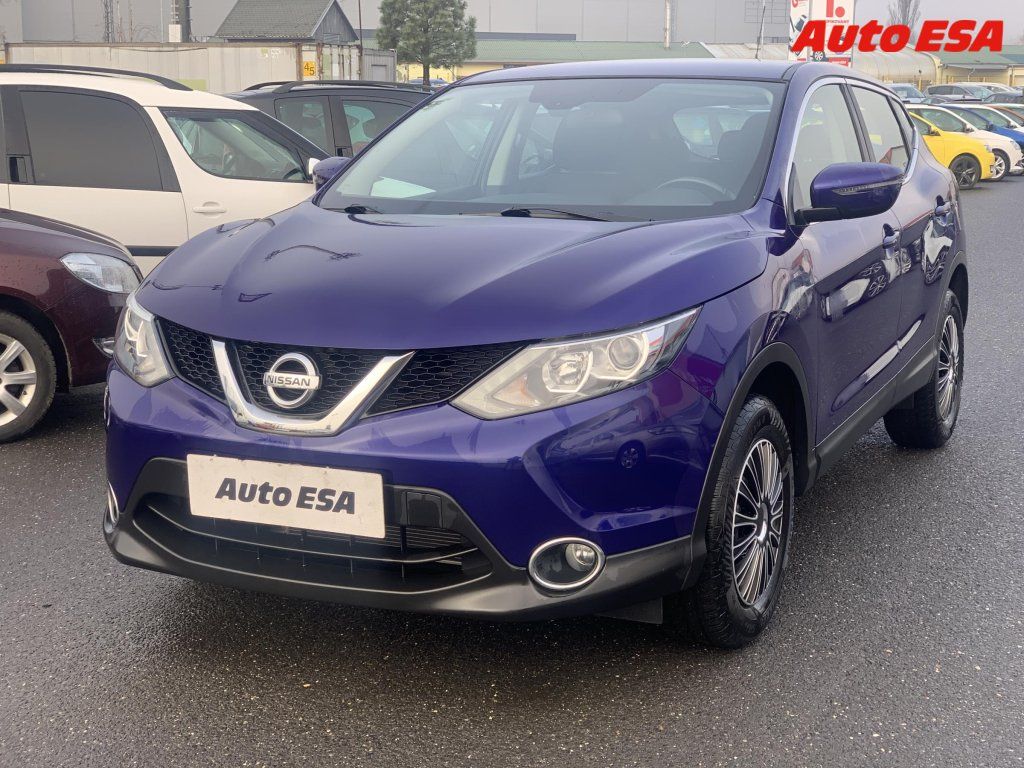 Nissan Qashqai, 1.2i,ČR,Navi,AC - fotka 3