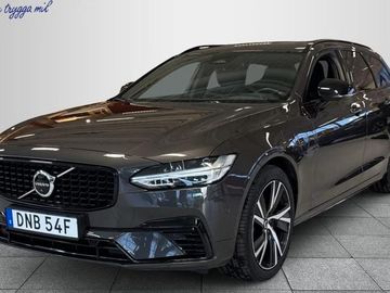 Recharge T8 AWD R-design Tažné