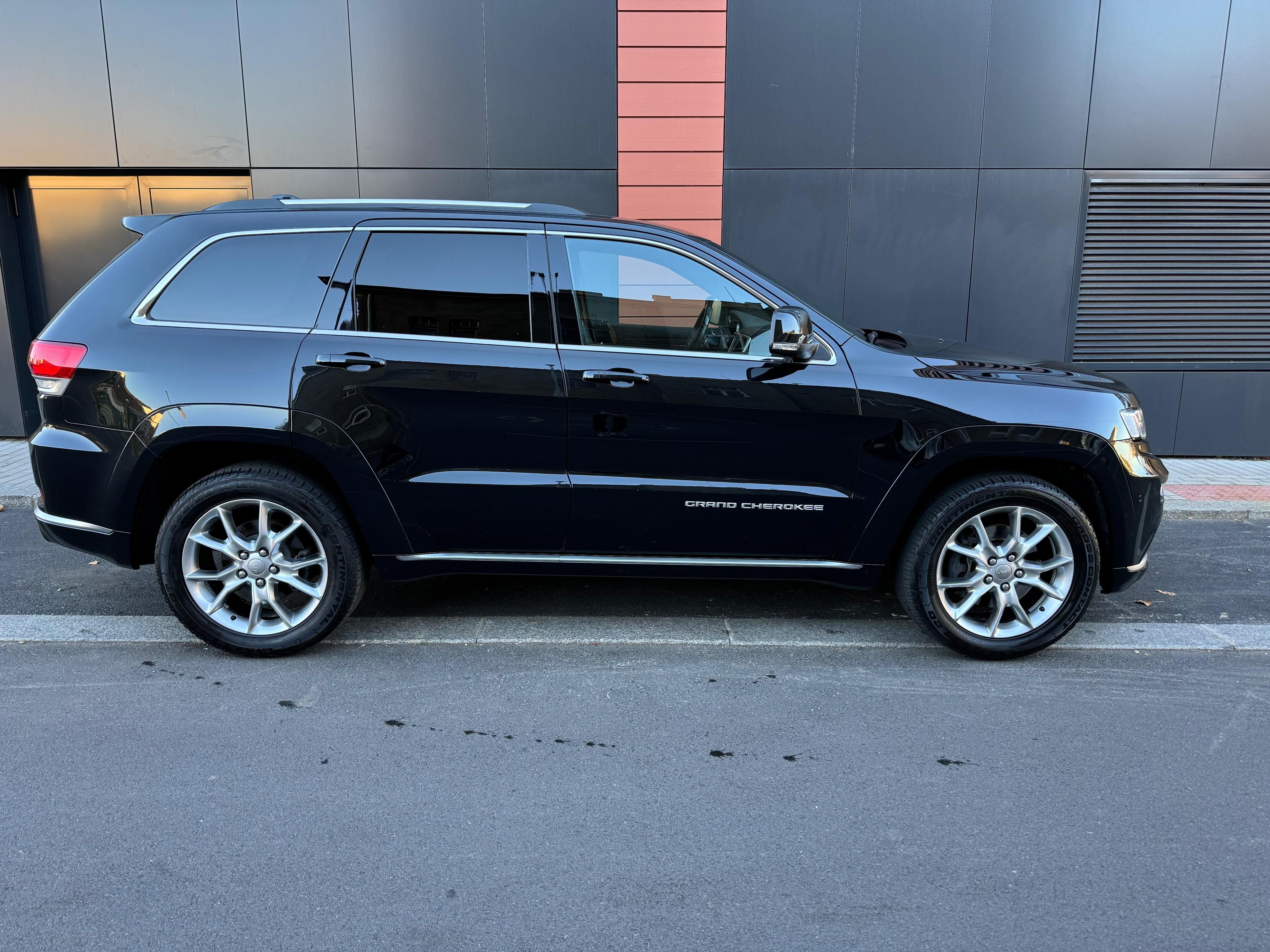 Jeep Grand Cherokee, 3.0CRD SUMMIT FULL ČR 1.maj - fotka 6