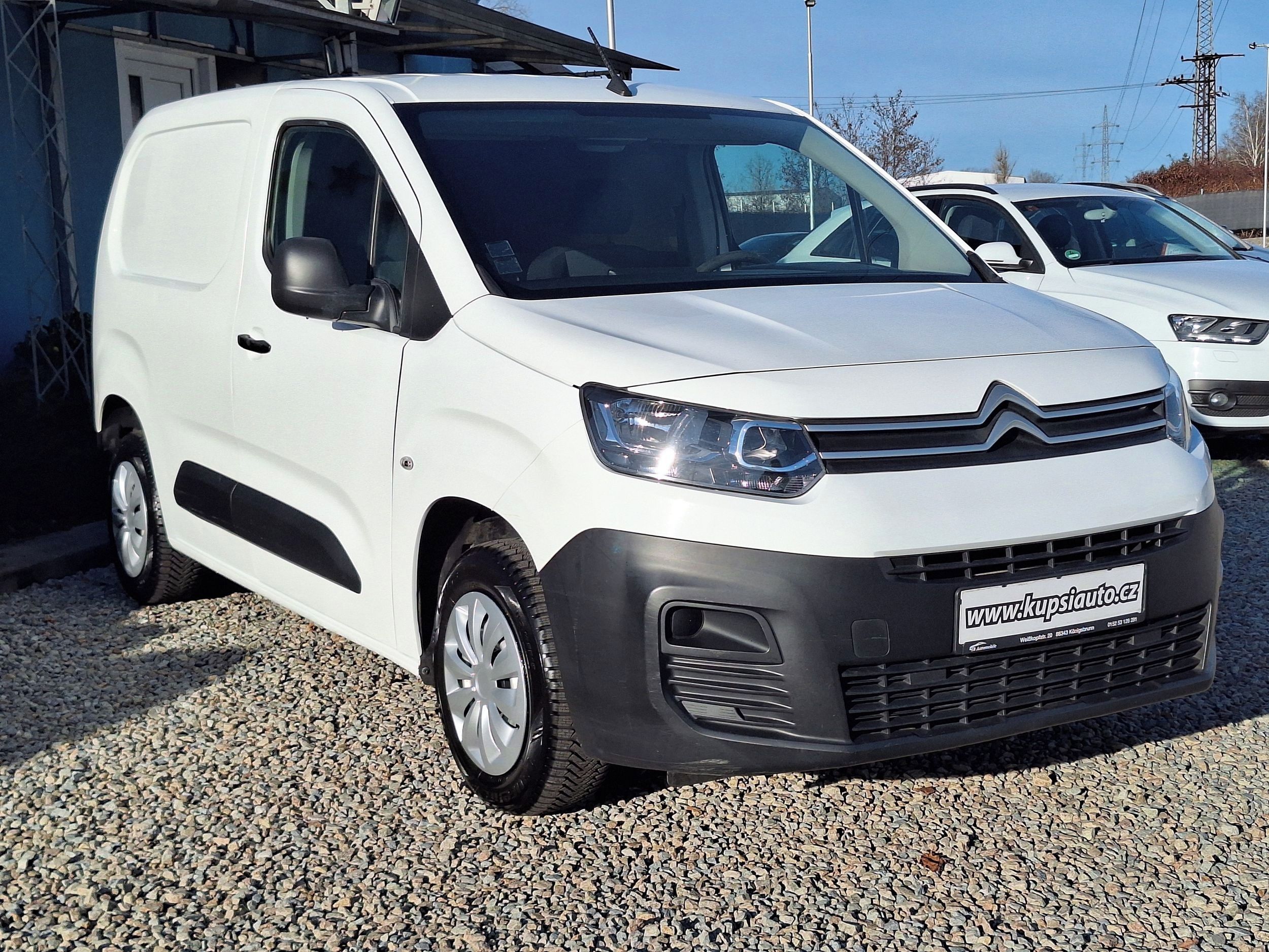 Citroën Berlingo, 1,2i - NOVÉ ZIMNÍ PNEU - fotka 3