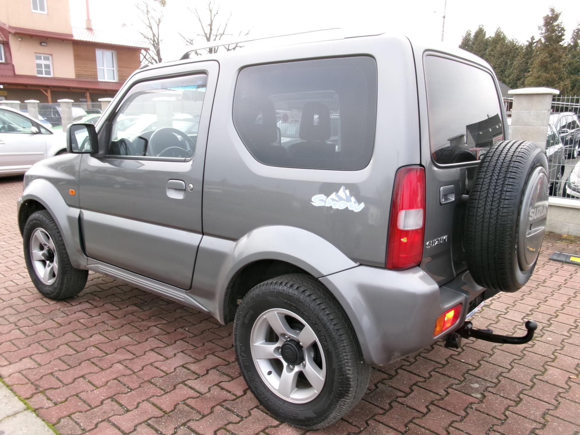 Suzuki Jimny, 1,3i KLIMA ALU VÝHŘEV TAŽNÉ - fotka 6