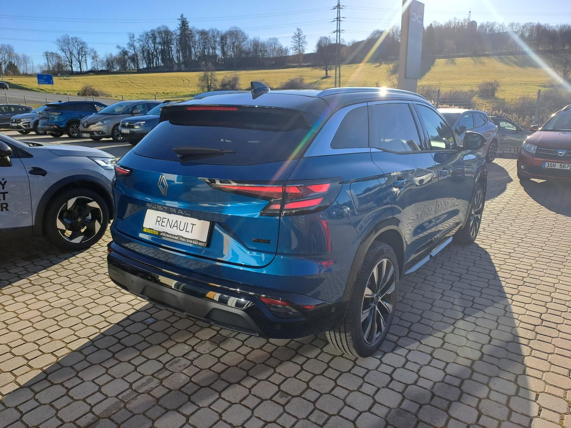 Renault Austral, techno full hybrid E-Tech 200 - fotka 6